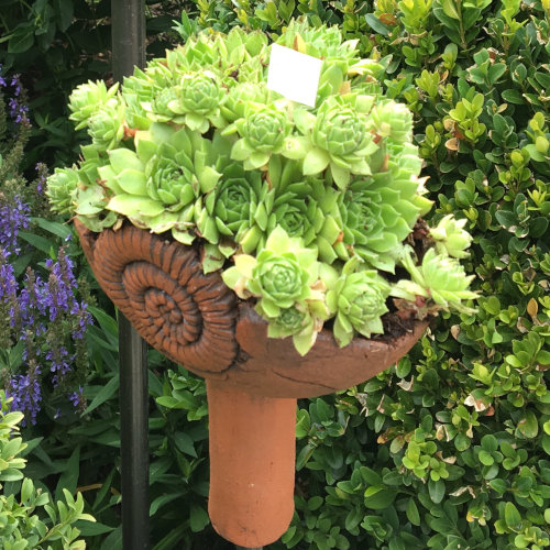 Gartenstecker aus rotem Ton