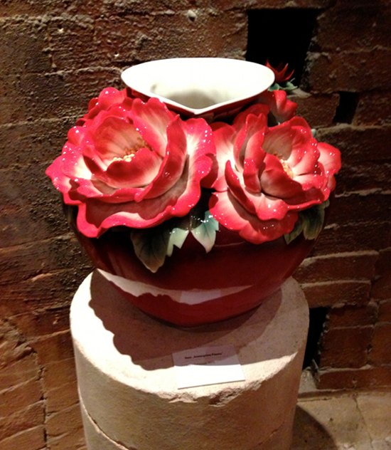 Vase mit Peonie von Jean Boggio bei Franz Chen