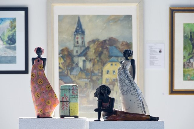 Keramikfiguren Ausstellung Schwarzenbacher Maler 2019